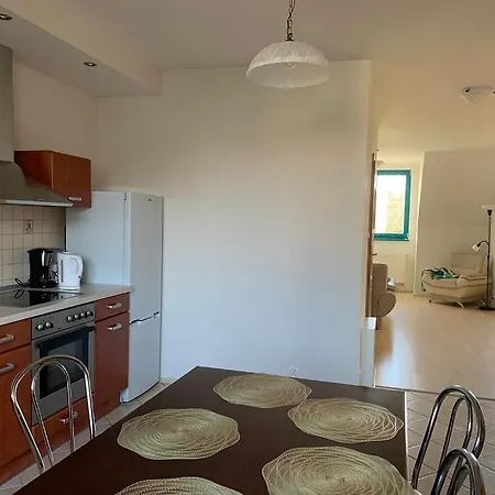 Apartamento Staromlynska *