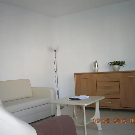Staromlynska Apartment *