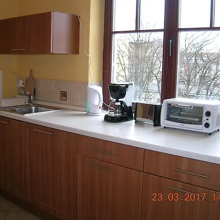 Staromlynska * Estetino