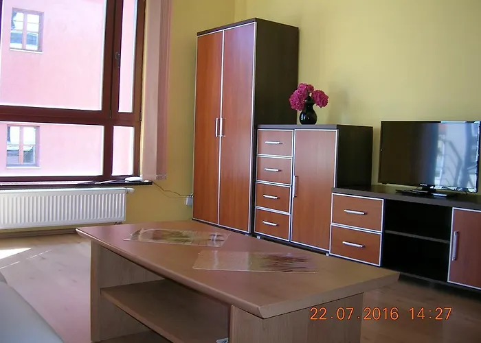 Apartamento Staromlynska *