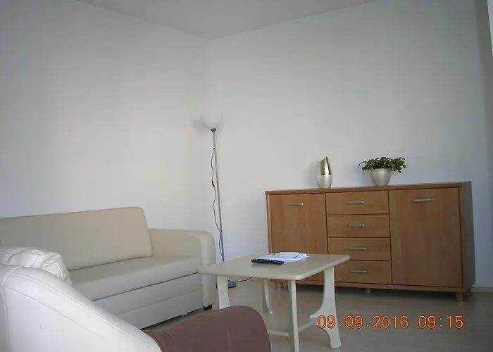 Staromlynska Apartamento *